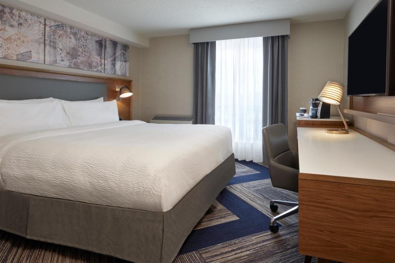Four Points By Sheraton Toronto Airport East Bagian luar foto